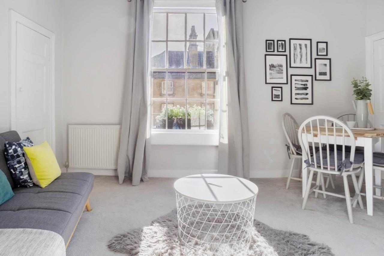 The Apartment, Bath Buitenkant foto